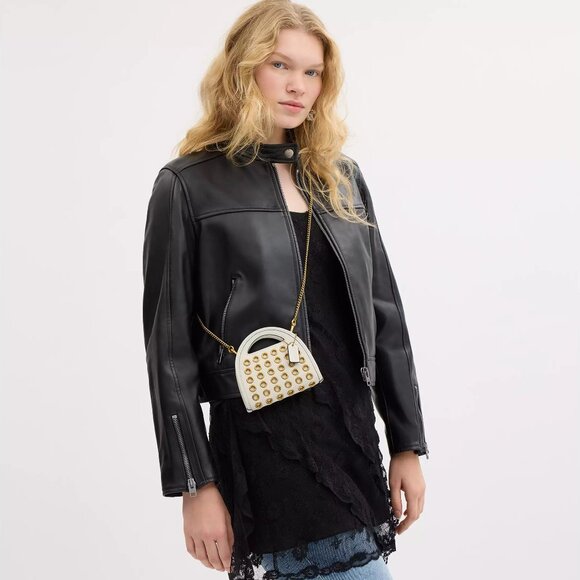 ❤️ Coach Top Handle Card Case With Grommets - Picture 6 of 12